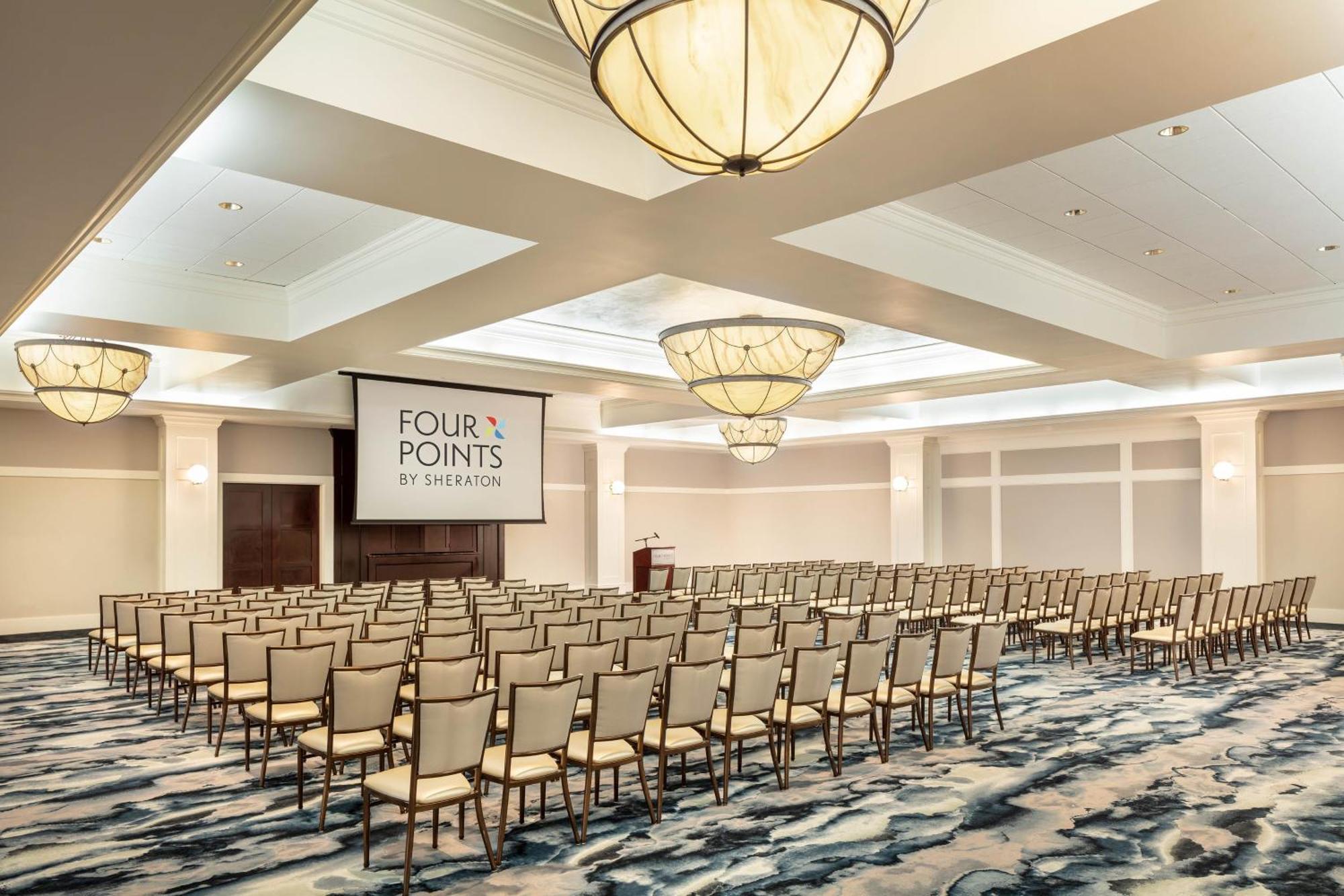 Four Points By Sheraton Norwood Conference Center Exterior foto